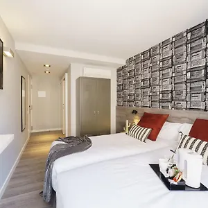 Bypillow Wander (adults Only) Pensión