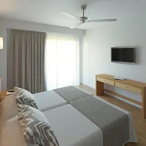  Hostal Elegance Playa Arenal Iii España