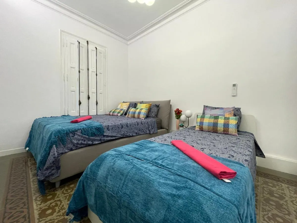 Bcn Centric Rooms Barcelona 0*,